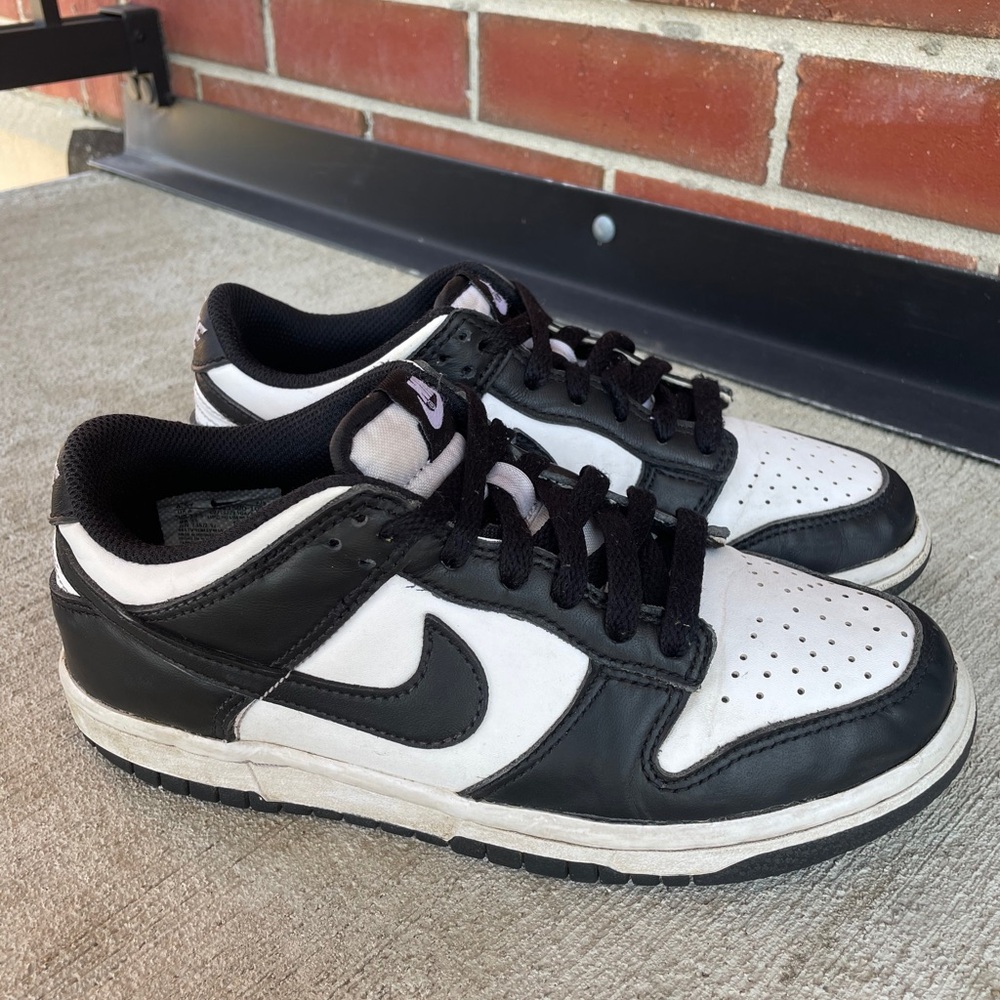 Nike shoes